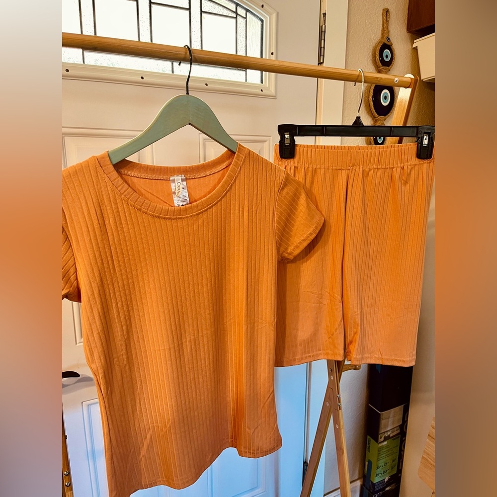 Coral leisure set- stretch comfort